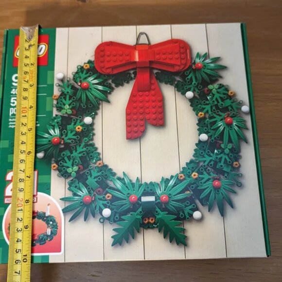 Lego 2 in 1 Christmas wreath brand New - Retired product - Picture 5 of 10